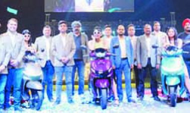 राडा ऑटो एक्सपो में रौनक, जोरदार बुकिंग