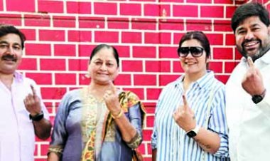 भाजयुमो नेता विग ने परिवार संग डाला वोट