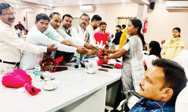 जिला पंचायत में प्रथम सम्मेलन