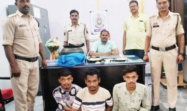 सूने मकान से चोरी, 3 आरोपी गिरफ्तार