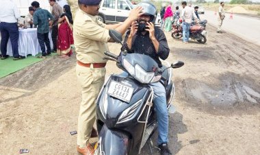 हाइवे पर बिना हेलमेट चालकों पर कार्रवाई
