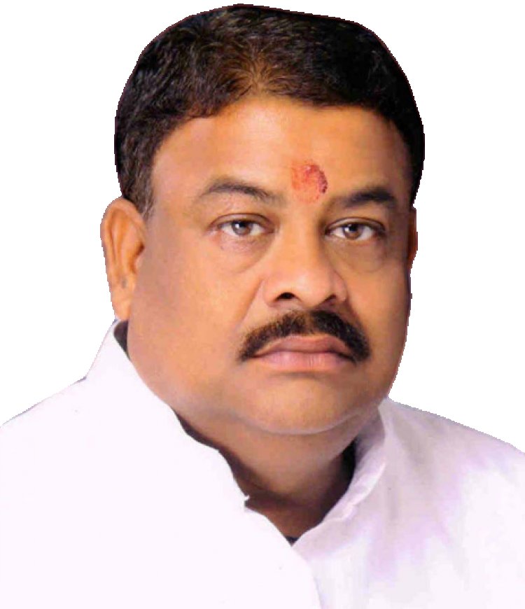 डोंगरगांव के कांग्रेस विधायक दलेश्वर के खिलाफ साहू समाज लामबंद