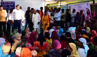 सुशासन तिहार :प्रभारी सचिव ने सुशासन तिहार और राजस्व पखवाड़ा का किया निरीक्षण