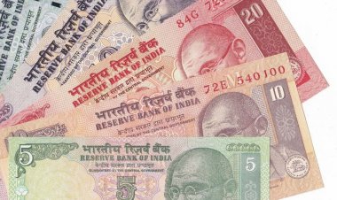 पंजाब में छोटे मूल्यवर्ग के करंसी नोटों विशेष रूप से 10, 20 और 50 की भारी किल्लत से लोग परेशान