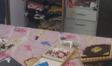 घर से 5 अंगूठी, हार, मंगलसूत्र चोरी:ताला तोड़कर लाखों के जेवर ले गए चोर; बेटी का मुंडन कराने गया था परिवार