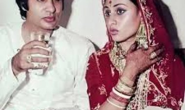 अमिताभ बच्चन ने विवाह की 52वीं सालगिरह पर पुरानी तस्वीरें साझा कीं