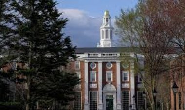 ट्रंप ने हार्वर्ड में पढ़ने के इच्छुक विदेशी छात्रों का अमेरिका में प्रवेश रोकने के लिए उठाया कदम