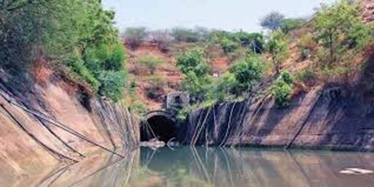 पंजाब और राजस्थान के सिंचाई विभागों ने संयुक्त कार्रवाई कर जब्त किए अवैध पाइप