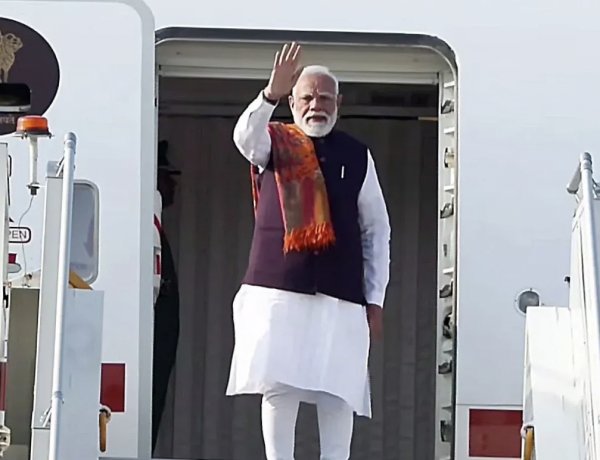 पीएम मोदी का मलेशिया दौरा  हुआ पूरा! दो दिन की यात्रा के बाद लौटे भारत ।