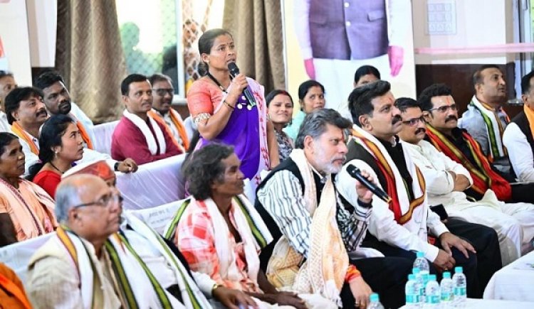 मुख्यमंत्री विष्णु देव साय ने महिला कृषक बसंती को दी बधाई, प्रोत्साहन राशि मिलने पर बसंती ने मुख्यमंत्री का जताया आभार