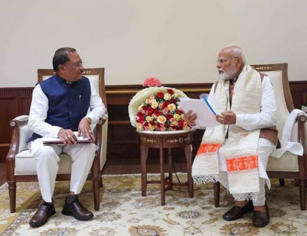 जहां कभी गोलियों की गूंज थी, वहां आज विकास की आवाज: नक्सलवाद पर निर्णायक बढ़त के साथ नए भारत की कहानी”