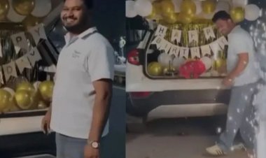 हाईकोर्ट के आदेश को ठेंगा? बीच सड़क पर आतिशबाजी कर नायब तहसीलदार ने मनाया जन्मदिन, वायरल VIDEO से मचा बवाल!