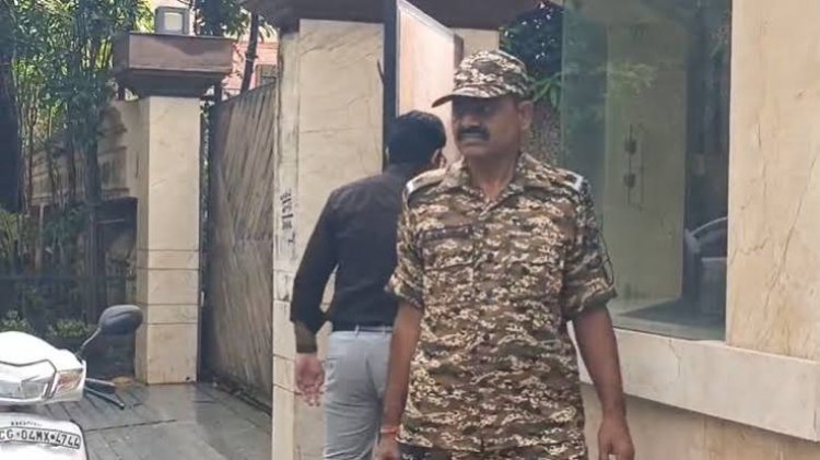 रायपुर में ED की एक साथ कई ठिकानों पर दबिश, शराब घोटाले के आरोपी अनवर ढेबर के घर भी पहुंची टीम